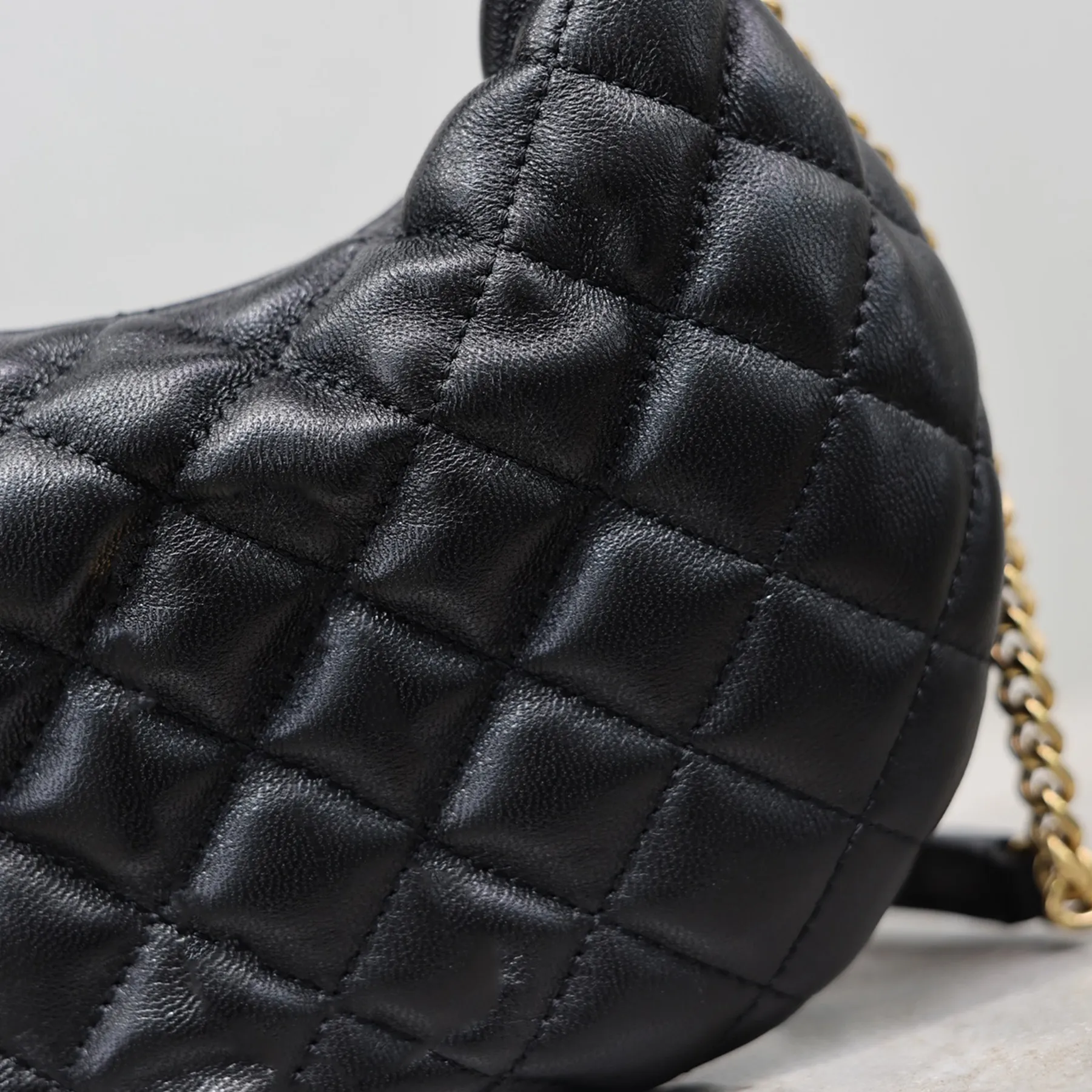 New Icarino Mini In Nappa Shou - Luxury Bags Gold recension och pris
