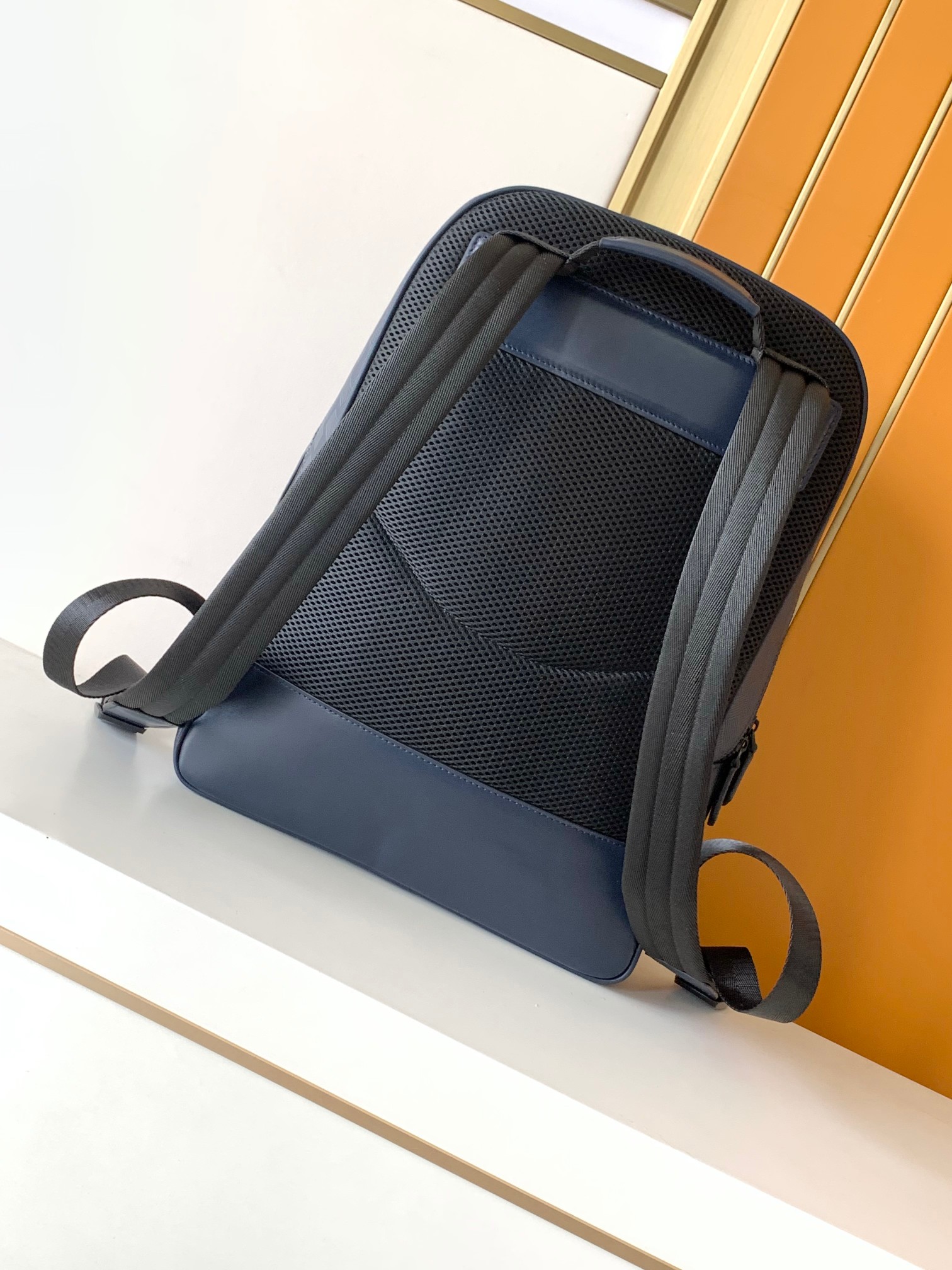 Bag  Men's Classic Craftsmansh - Genuine Leather Backpack recension och pris