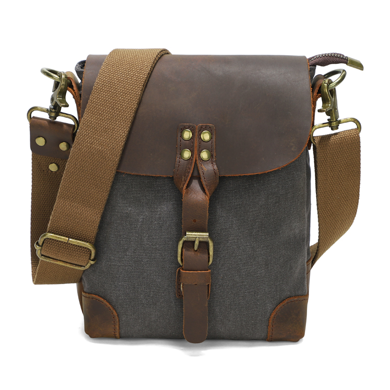 Retro Canvas Small Shoulder Ba - Luxury Bags Consignment recension och pris