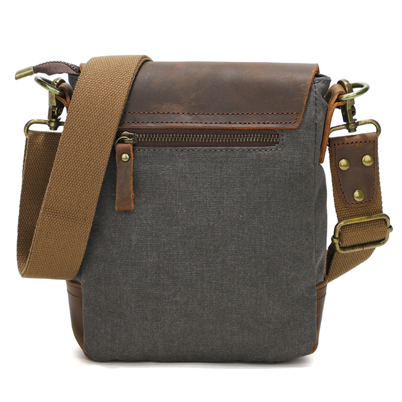 Retro Canvas Small Shoulder Ba - Luxury Bags Consignment recension och pris