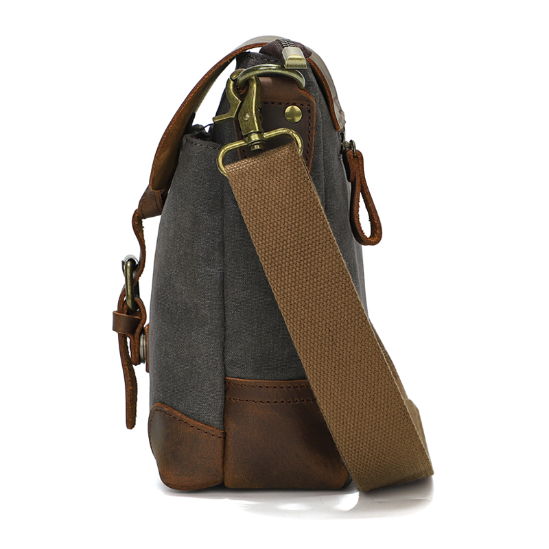 Retro Canvas Small Shoulder Ba - Luxury Bags Consignment recension och pris