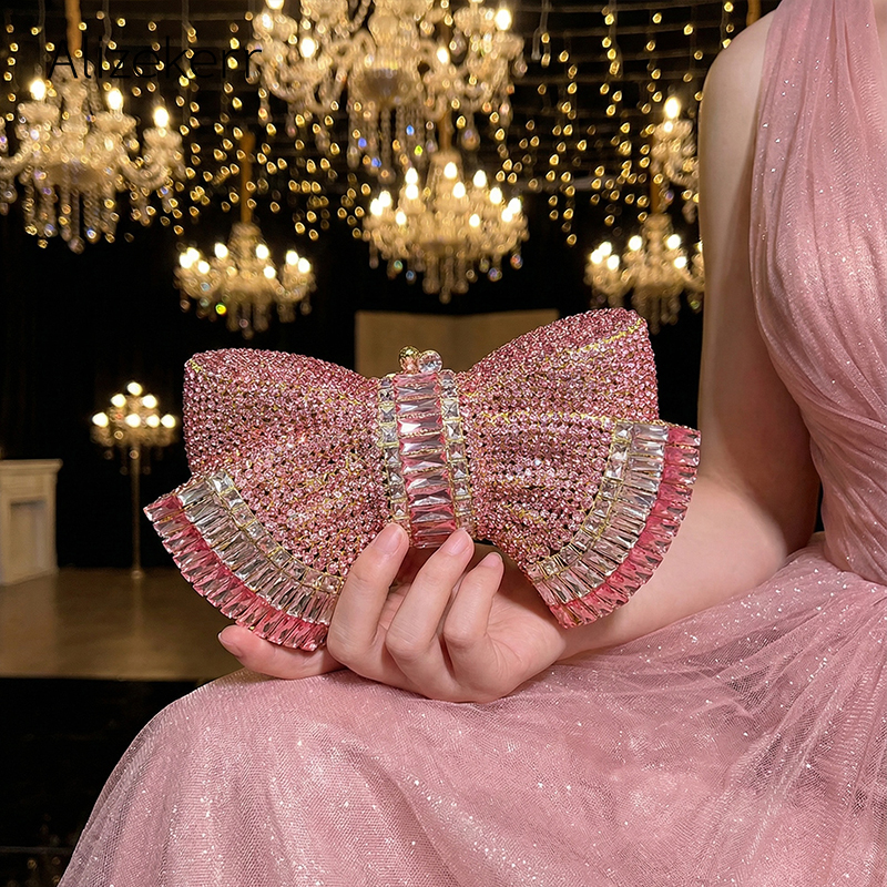 Alizekerr Bow Crystal Evening  - Luxury Bags Consignment recension och pris