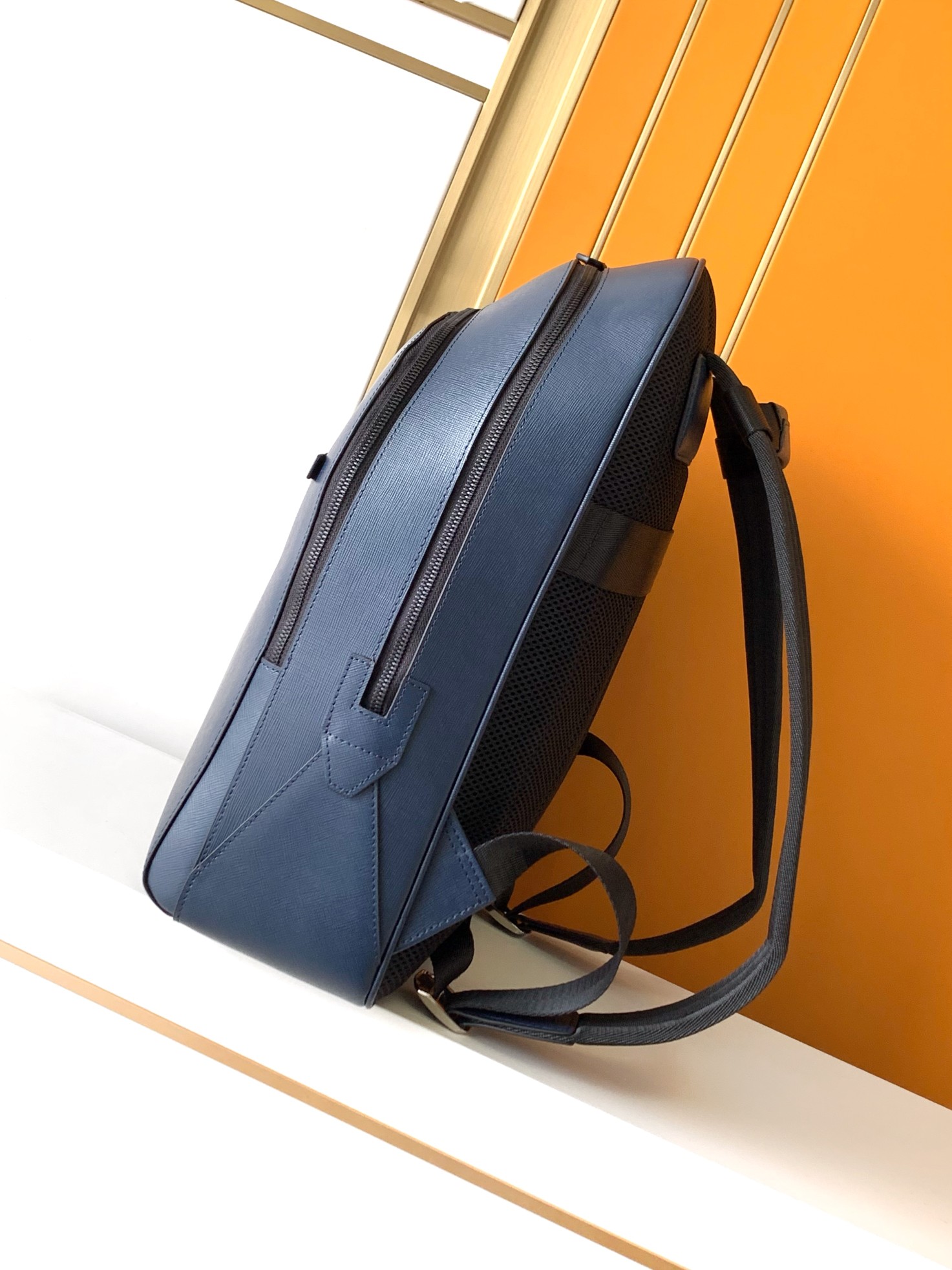 Bag  Classic Elegant Top-Grain - Genuine Leather Backpack recension och pris