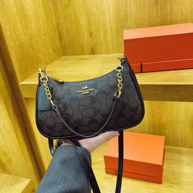 Minimalist Luxury Leather Clut - Luxury Bags Best recension och pris