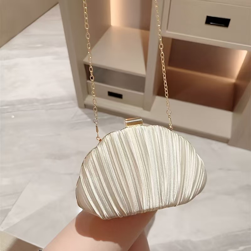 Gold Bright Silk Evening Bags  - Luxury Bags Gold recension och pris